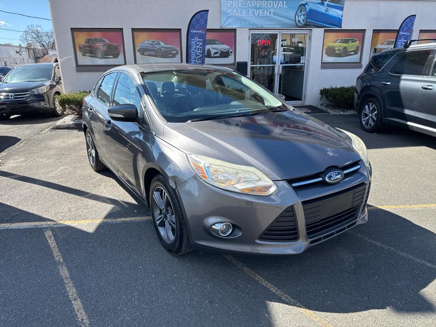 2014 Ford Focus SE photo