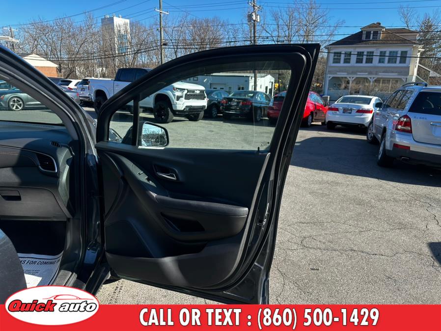 2018 Chevrolet Trax AWD 4dr LT photo