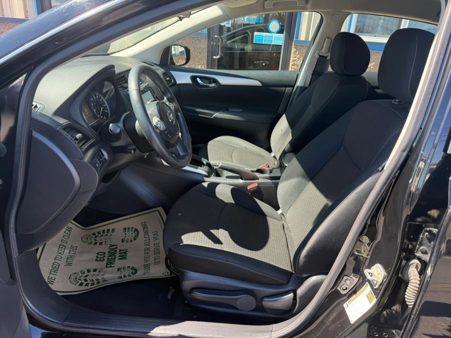 2019 Nissan Sentra S CVT photo