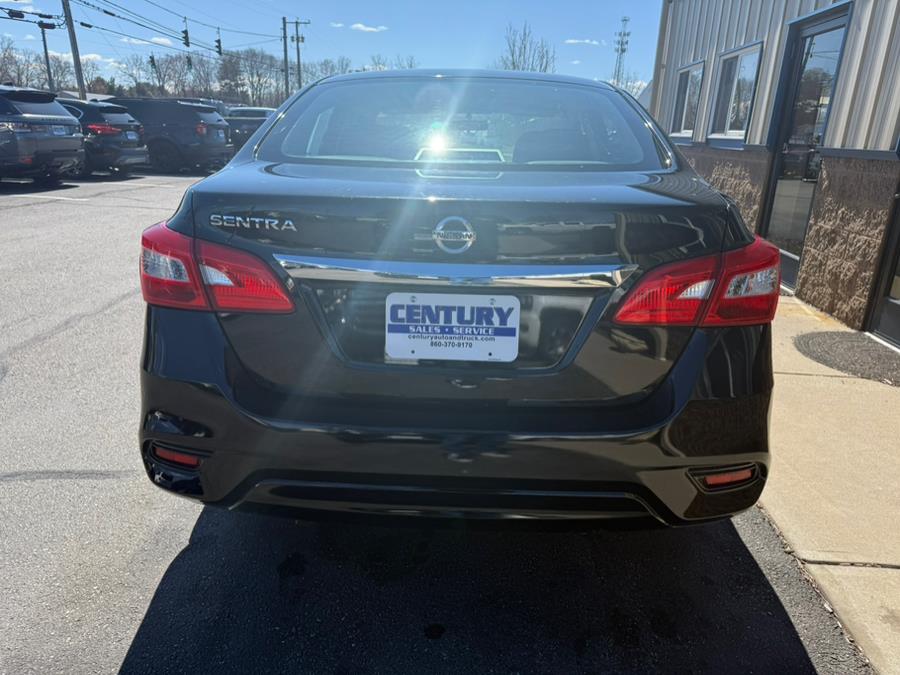 2019 Nissan Sentra S CVT photo