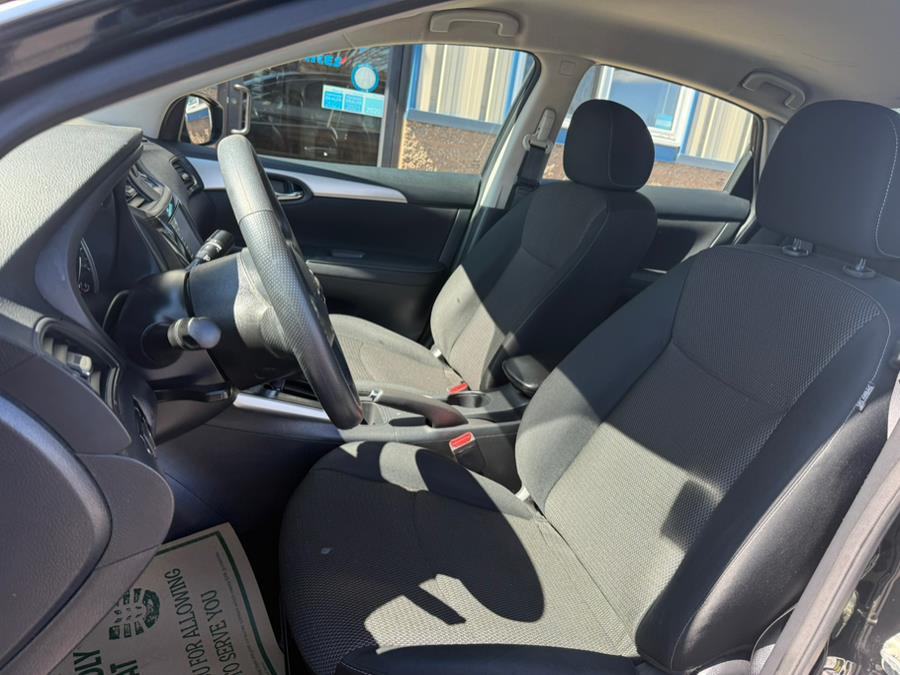 2019 Nissan Sentra S CVT photo