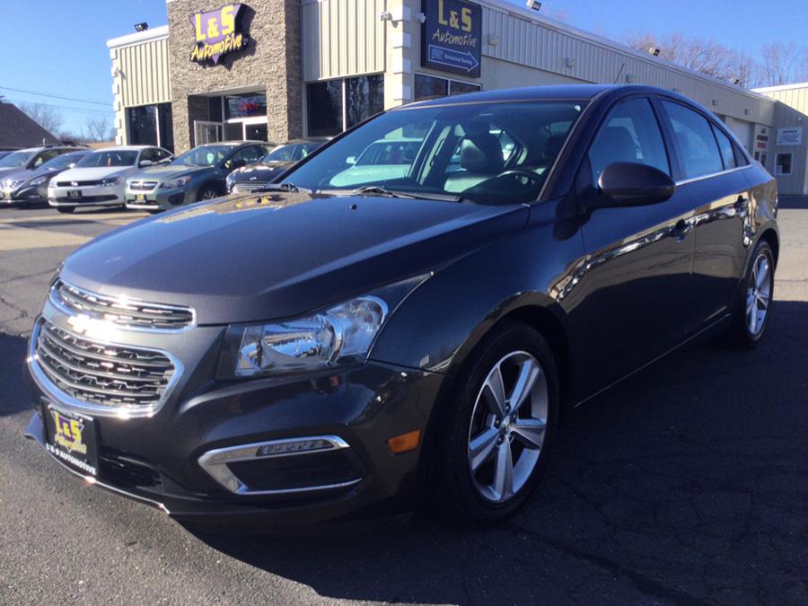 2015 Chevrolet Cruze 4dr Sdn Auto 2LT photo