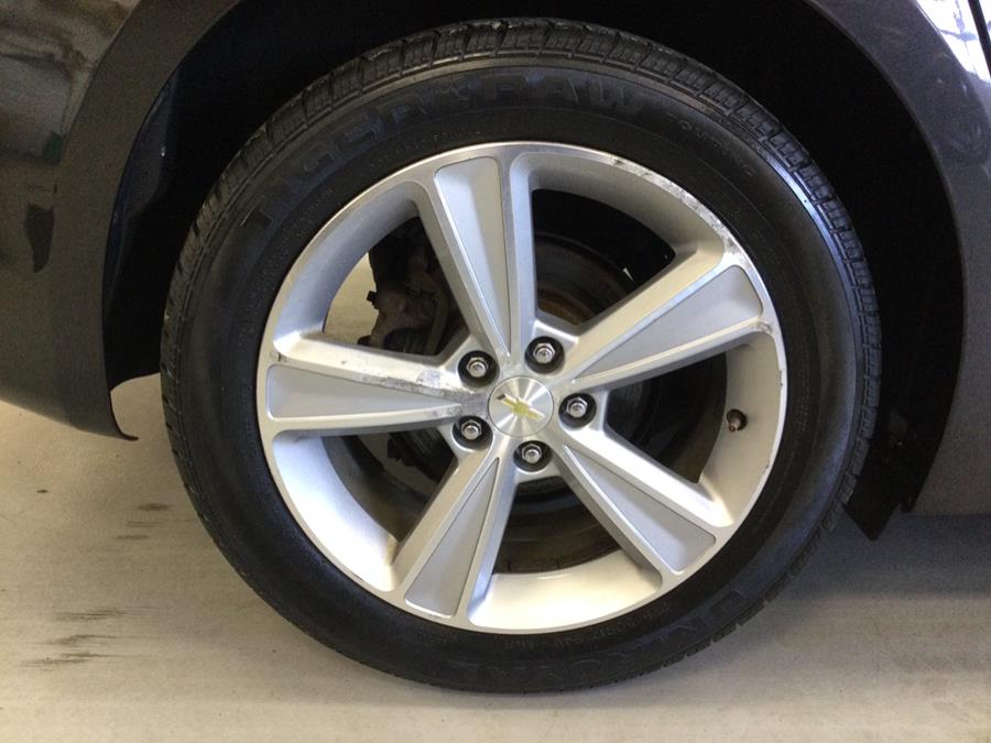 2015 Chevrolet Cruze 4dr Sdn Auto 2LT photo
