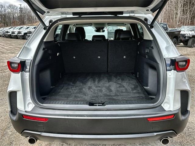 2024 Mazda CX-50 2.5 S Preferred Package photo
