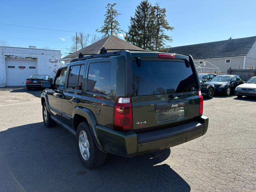 2006 Jeep Commander photo