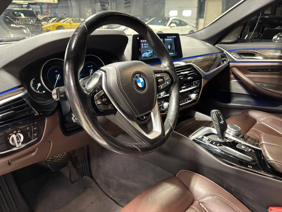 2017 BMW 5-Series 530i xDrive Sedan photo