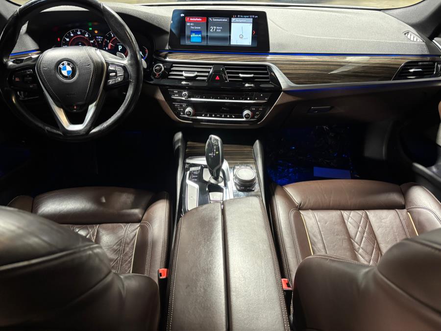 2017 BMW 5-Series 530i xDrive Sedan photo