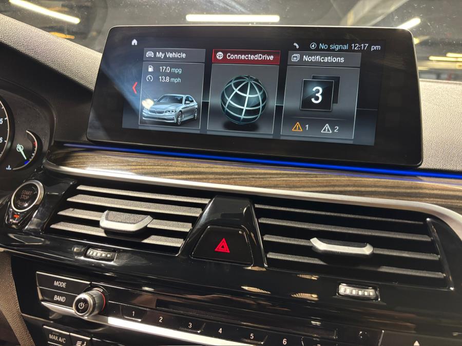 2017 BMW 5-Series 530i xDrive Sedan photo