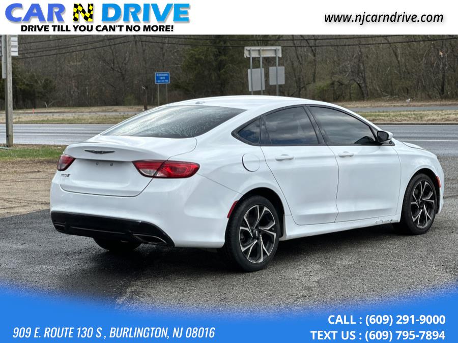 2015 Chrysler 200 S photo