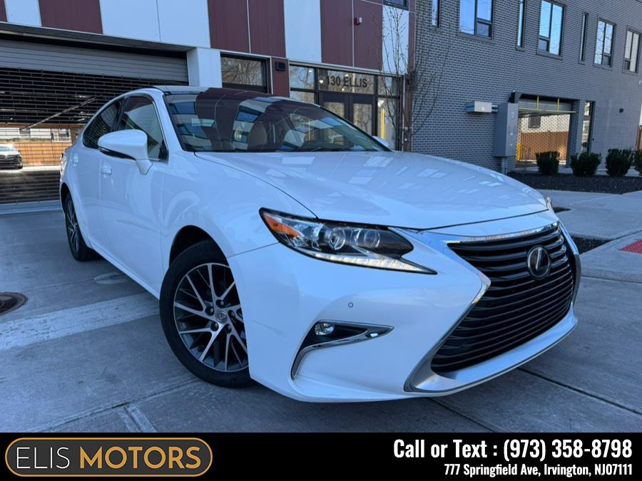 2016 Lexus ES 350 photo