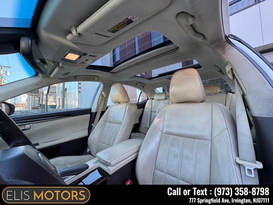 2016 Lexus ES 350 photo