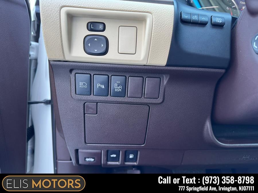 2016 Lexus ES 350 photo