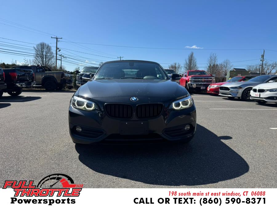 2018 BMW 2 Series 230i xDrive Convertible photo