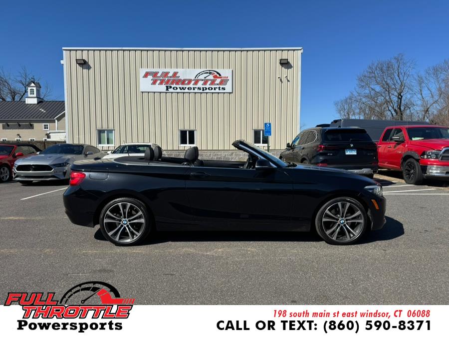 2018 BMW 2 Series 230i xDrive Convertible photo
