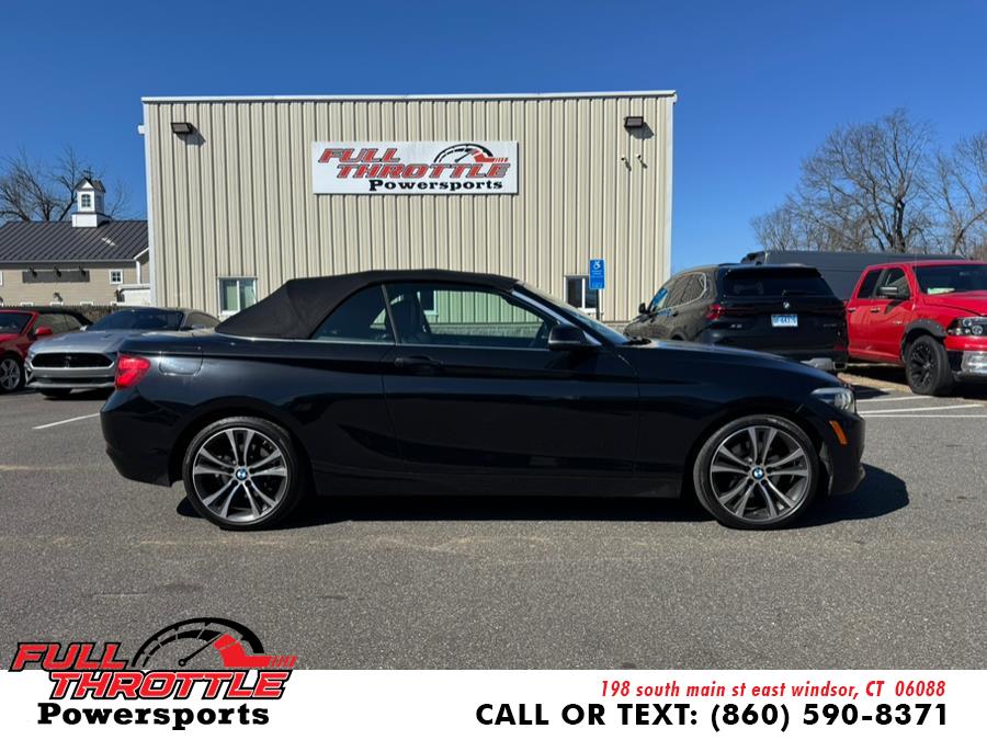 2018 BMW 2 Series 230i xDrive Convertible photo