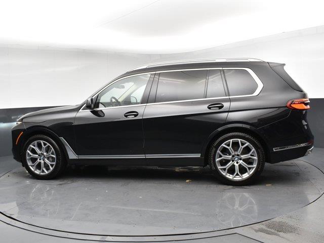 2025 BMW X7 xDrive40i photo