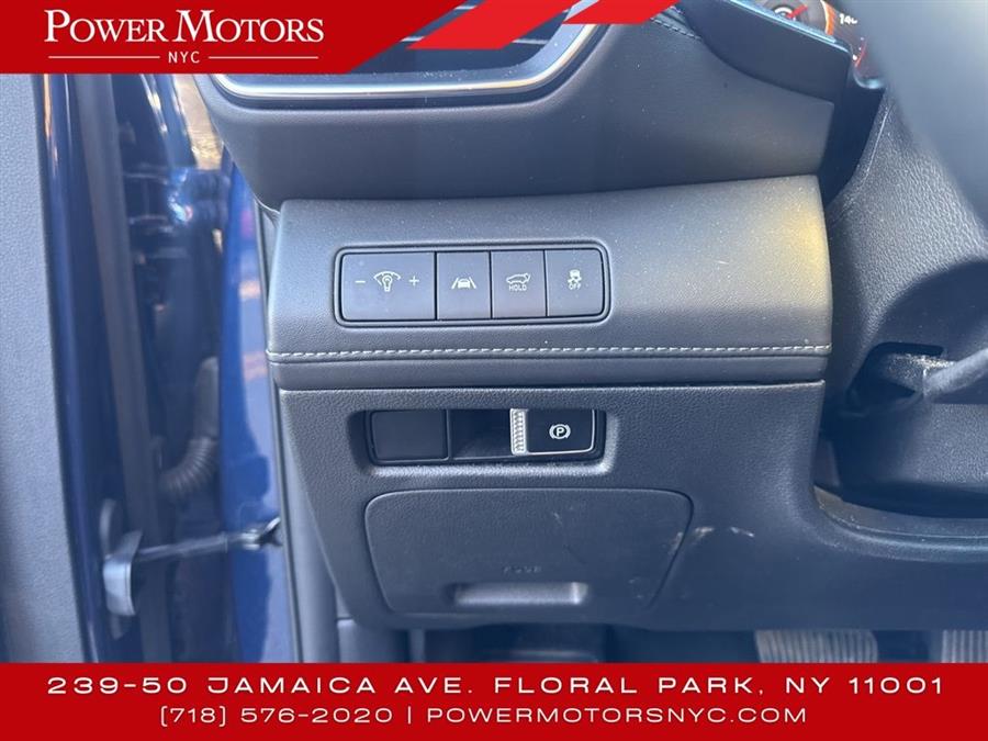 2023 Hyundai Santa Fe SEL photo