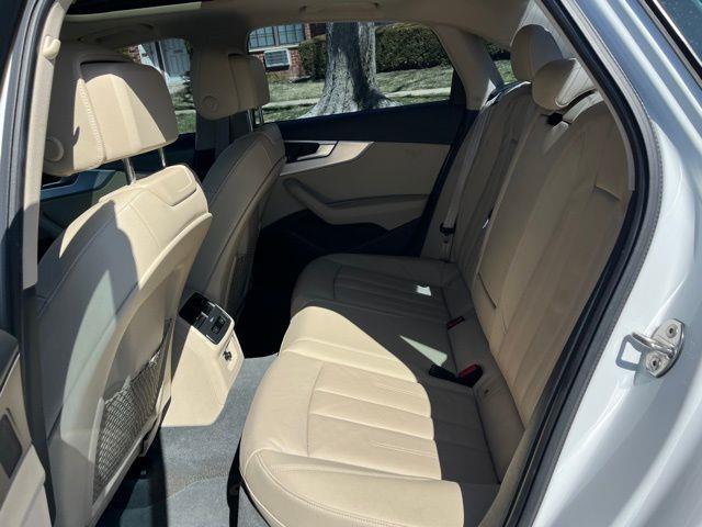 2018 Audi A4 2.0T ultra Premium photo