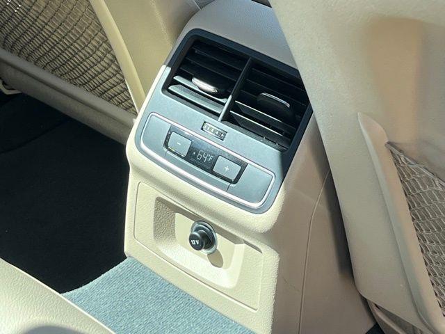 2018 Audi A4 2.0T ultra Premium photo
