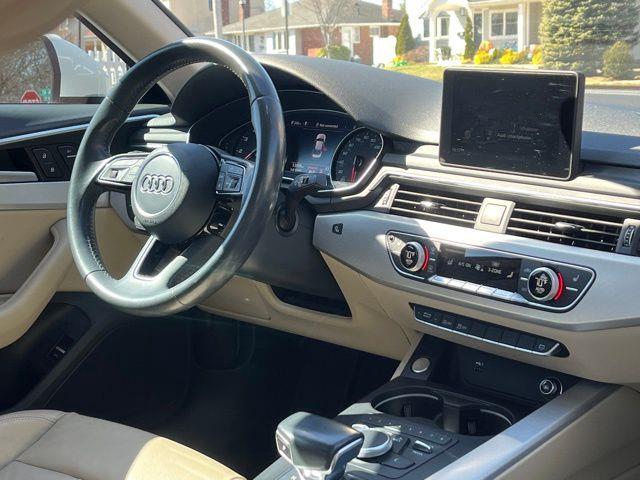 2018 Audi A4 2.0T ultra Premium photo