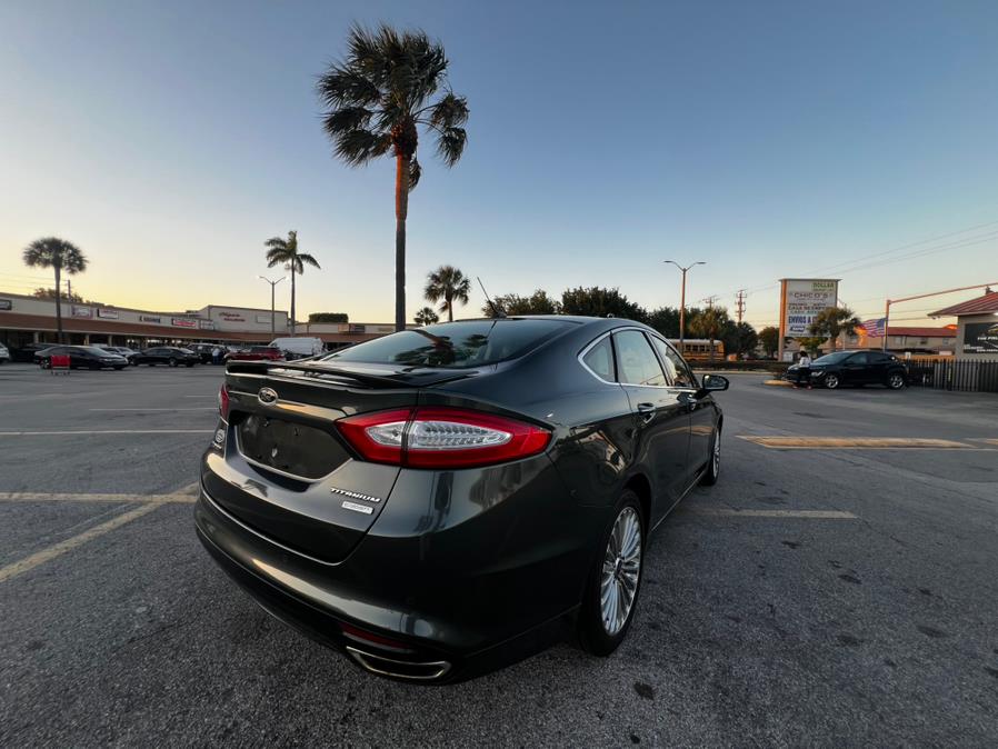 2016 Ford Fusion 4dr Sdn Titanium FWD photo