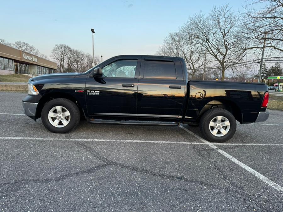 2014 RAM 1500 4WD Crew Cab 140.5