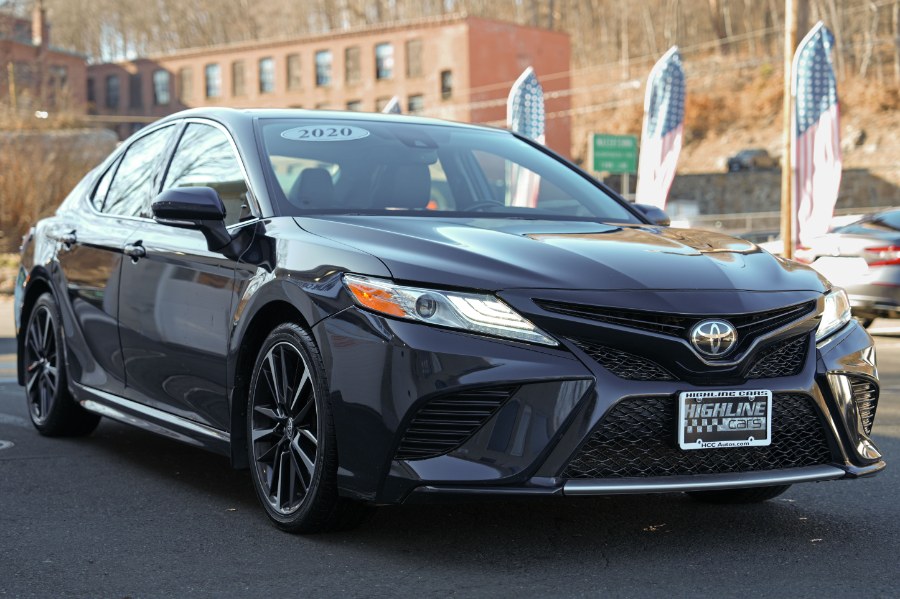 2020 Toyota Camry XSE Auto photo