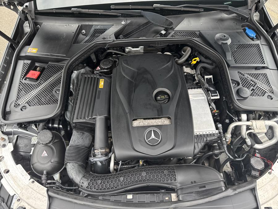 2015 Mercedes-Benz C-Class 4dr Sdn C 300 4MATIC photo