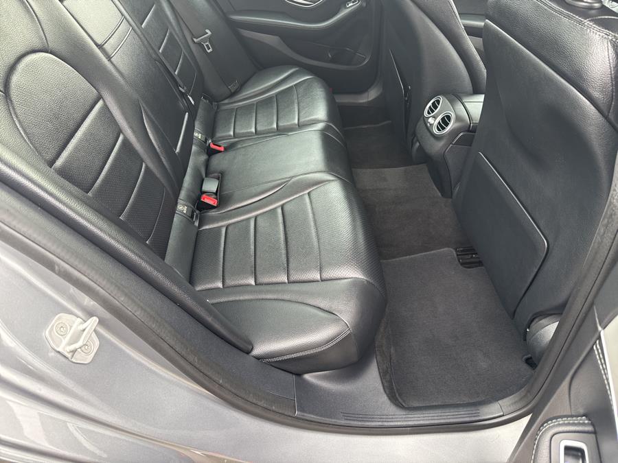 2015 Mercedes-Benz C-Class 4dr Sdn C 300 4MATIC photo