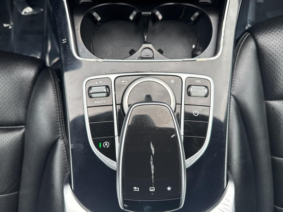 2015 Mercedes-Benz C-Class 4dr Sdn C 300 4MATIC photo
