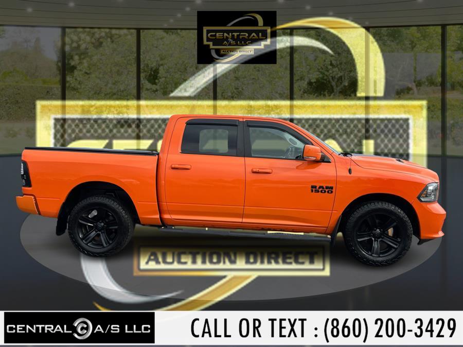 2017 RAM 1500 Night 4x4 Crew Cab 5''7