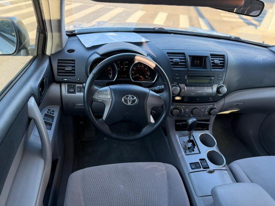 2009 Toyota Highlander photo