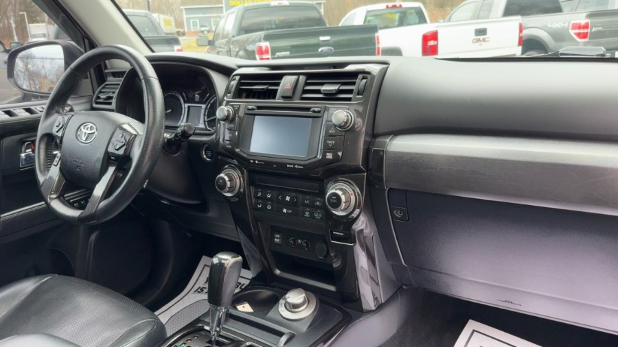 2019 Toyota 4Runner Limited Nightshade 4WD (Natl) photo