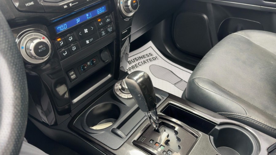 2019 Toyota 4Runner Limited Nightshade 4WD (Natl) photo