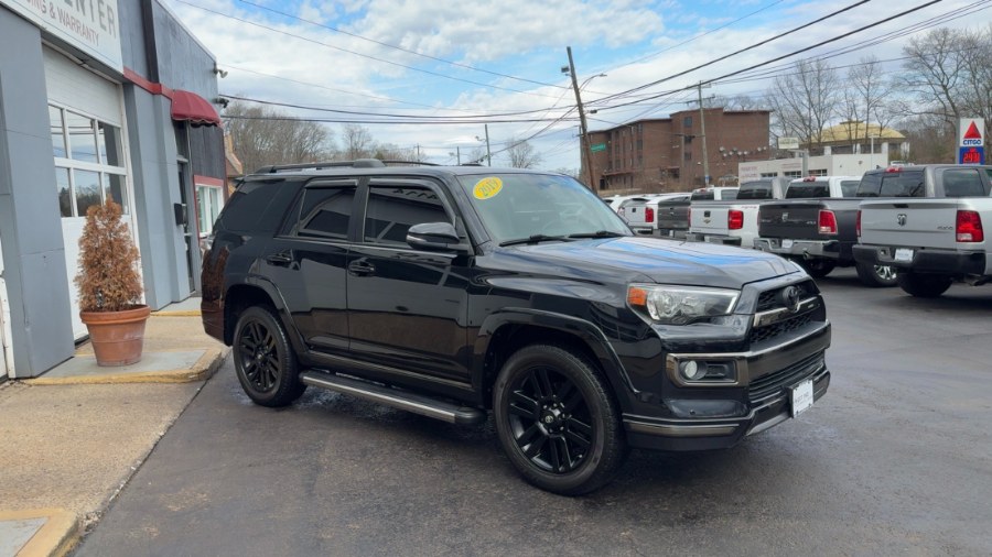 2019 Toyota 4Runner Limited Nightshade 4WD (Natl) photo
