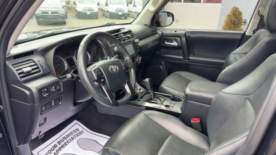 2019 Toyota 4Runner Limited Nightshade 4WD (Natl) photo
