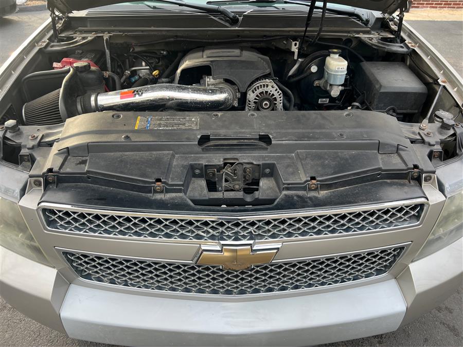 2009 Chevrolet Avalanche LT photo