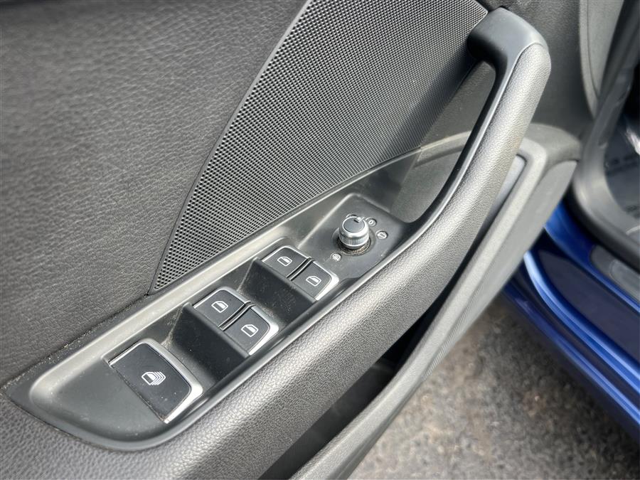 2015 Audi A3 2dr Cabriolet quattro 2.0T Pre photo
