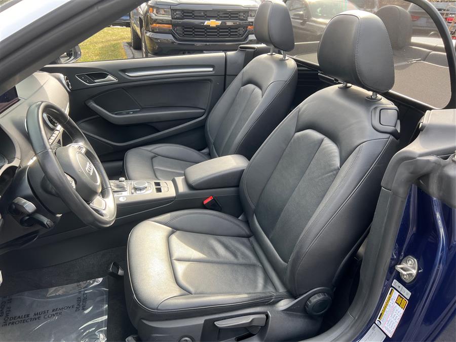 2015 Audi A3 2dr Cabriolet quattro 2.0T Pre photo