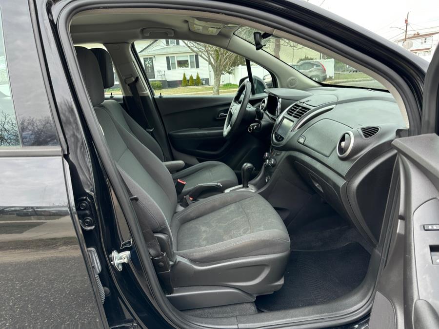 2016 Chevrolet Trax AWD 4dr LS w/1FL photo