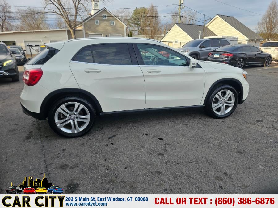 2015 Mercedes-Benz GLA-Class 4MATIC 4dr GLA250 photo