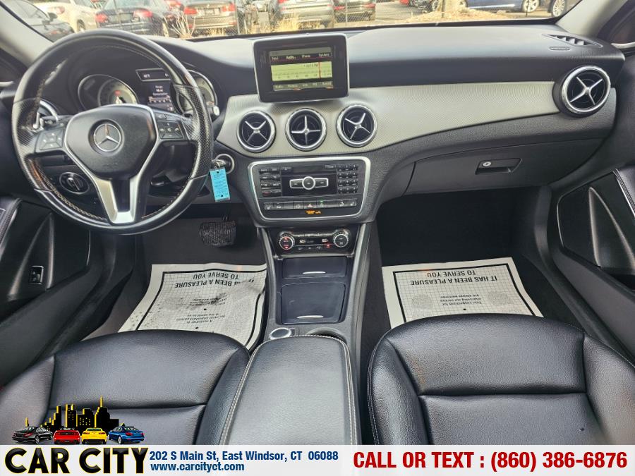 2015 Mercedes-Benz GLA-Class 4MATIC 4dr GLA250 photo
