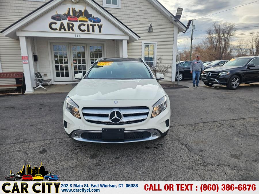 2015 Mercedes-Benz GLA-Class 4MATIC 4dr GLA250 photo