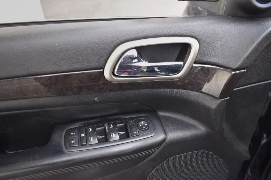 2011 Jeep Grand Cherokee Laredo photo