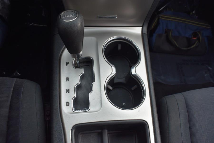 2011 Jeep Grand Cherokee Laredo photo