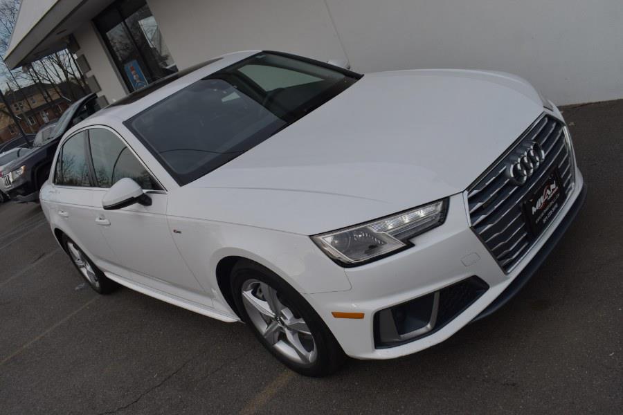 2019 Audi A4 Premium 45 TFSI quattro photo