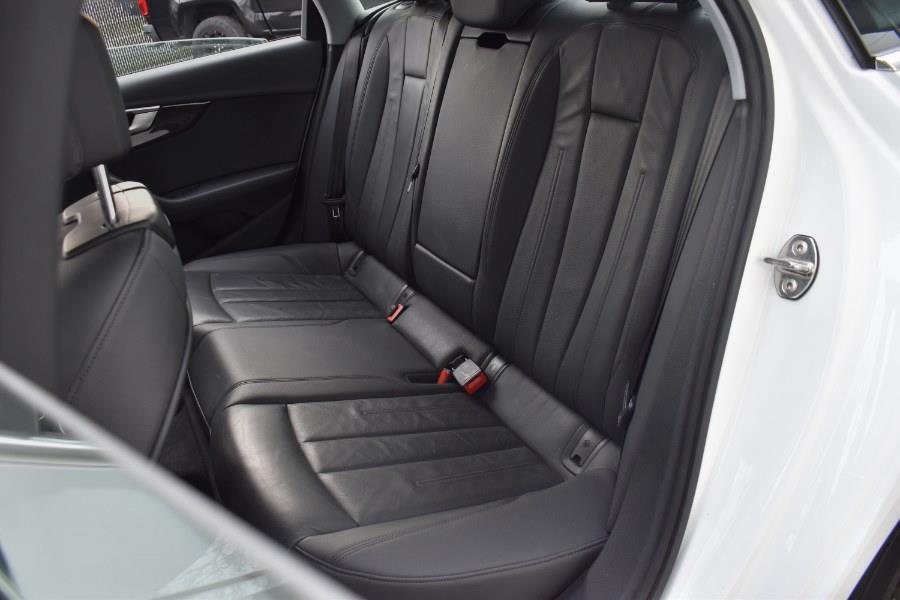 2019 Audi A4 Premium 45 TFSI quattro photo