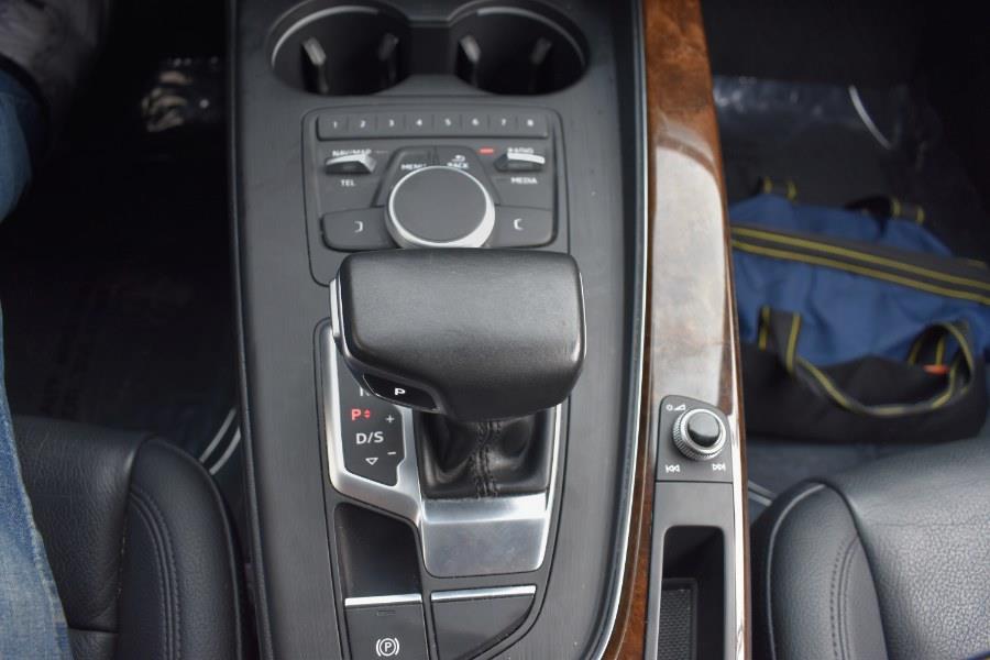 2019 Audi A4 Premium 45 TFSI quattro photo