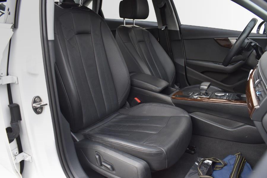 2019 Audi A4 Premium 45 TFSI quattro photo