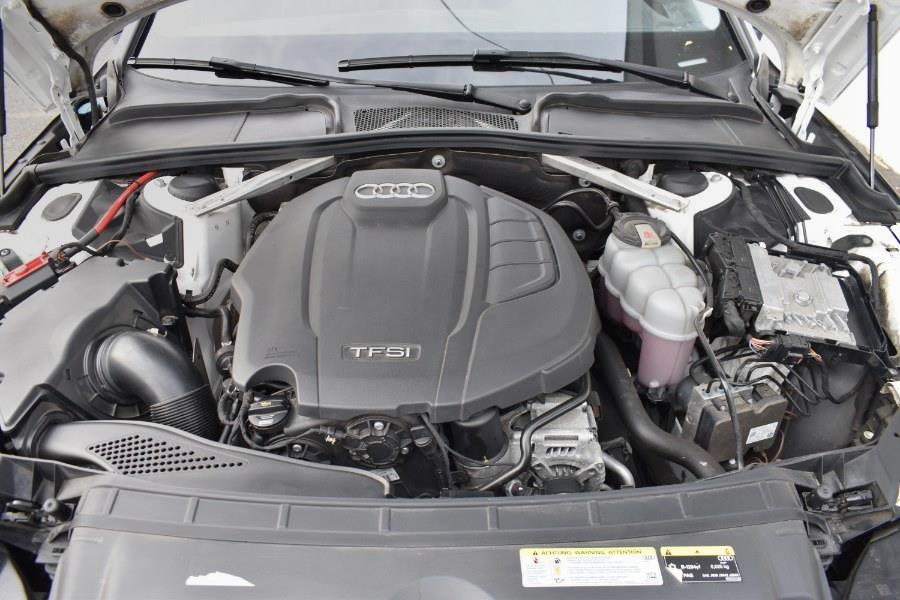 2019 Audi A4 Premium 45 TFSI quattro photo